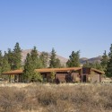 Wolf Creek View Cabin / Balance Associates Architects Wolf Creek View Cabin / Balance Associates Architects © Steve Keating Photography