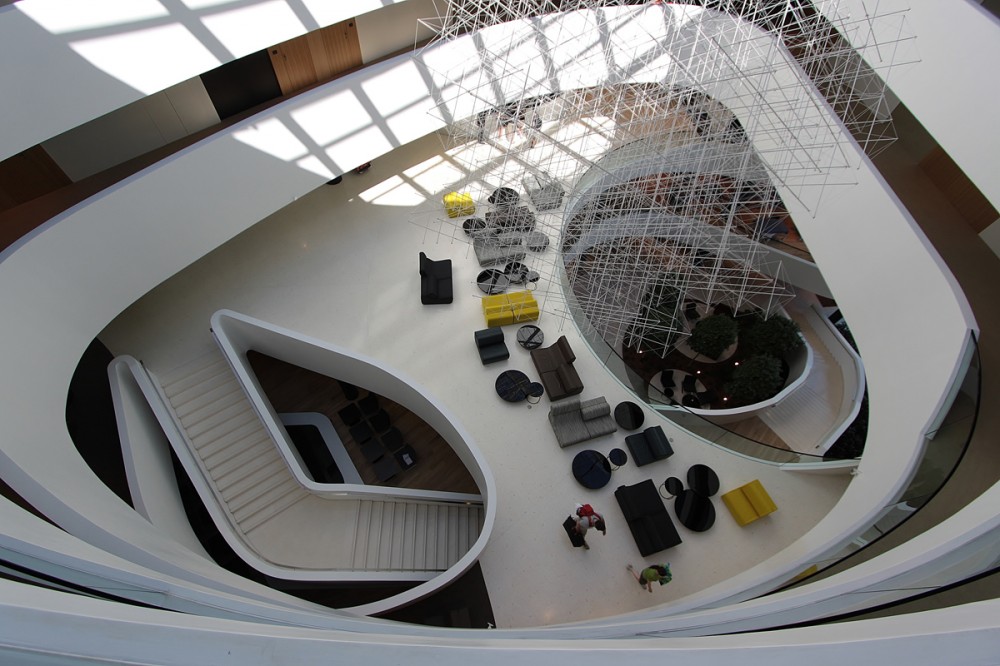 Lone Hotel / 3LHD