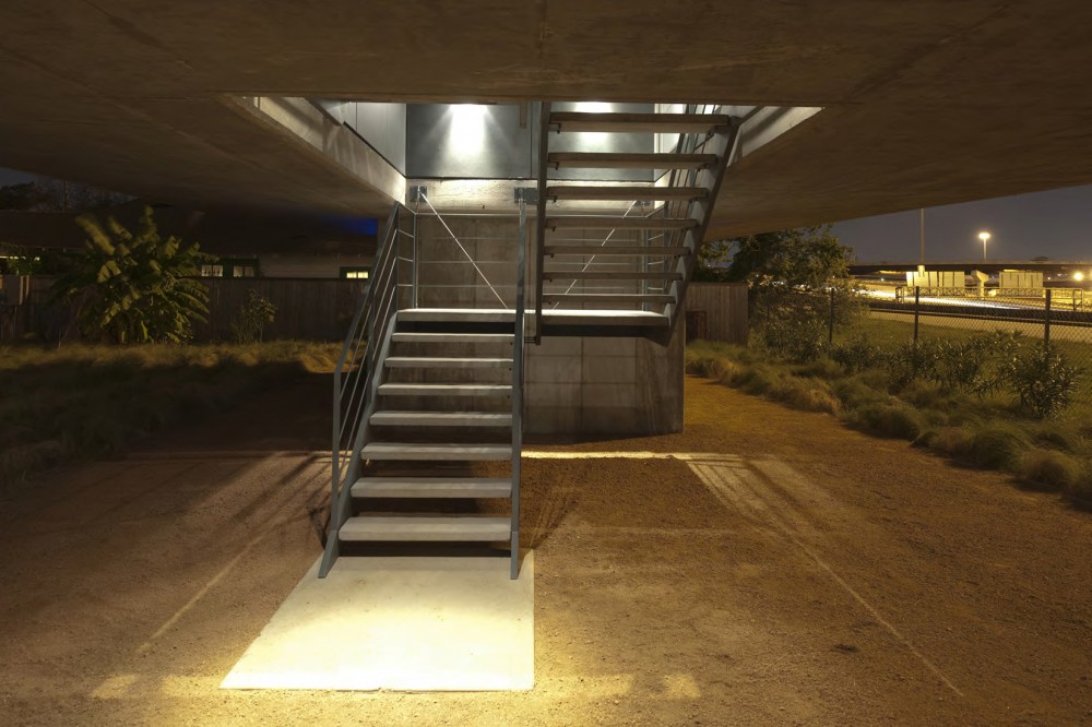St. Emanuel House / Ronnie Self