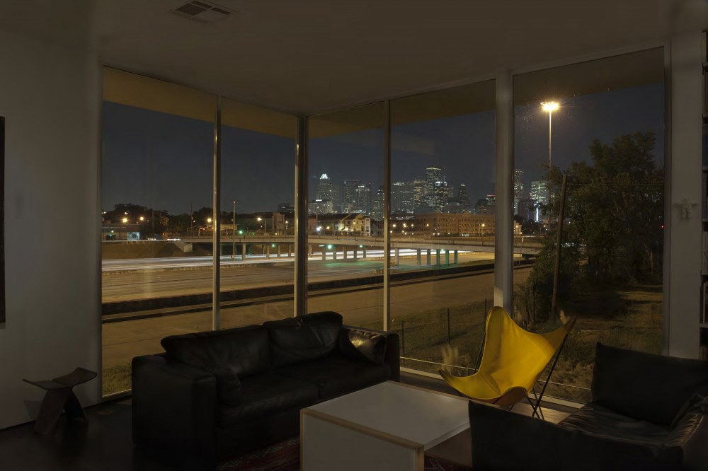 St. Emanuel House / Ronnie Self