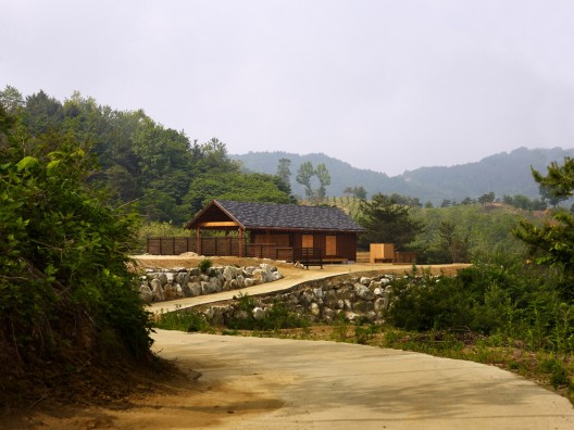 House in Geumsan / Eunjoo ROH + Studio GAON (1)