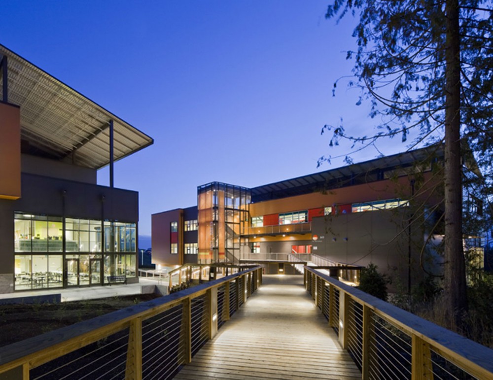 Marysville Getchell High School / DLR Group