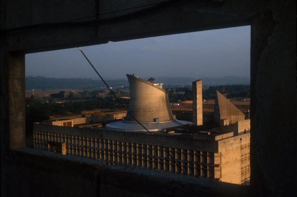 AD Classics: Palace of the Assembly / Le Corbusier