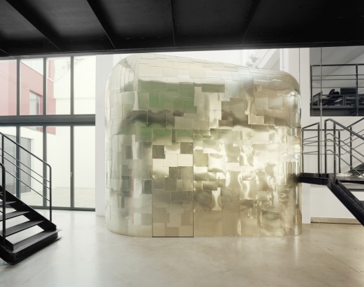New EDI Headquarters / tiarstudio + RMA