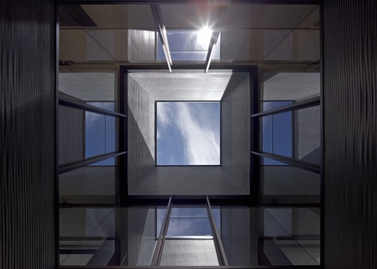 House 20 / Joslon Architecture