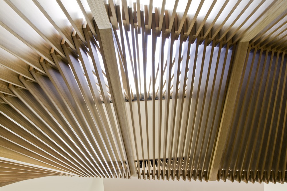 Joukowsky Institute / Anmahian Winton Architects