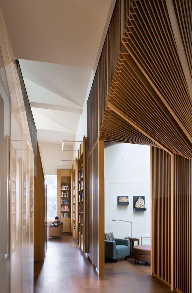 Joukowsky Institute / Anmahian Winton Architects