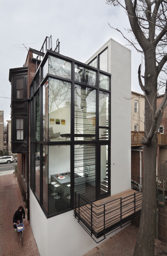 Barcode House / David Jameson Architect