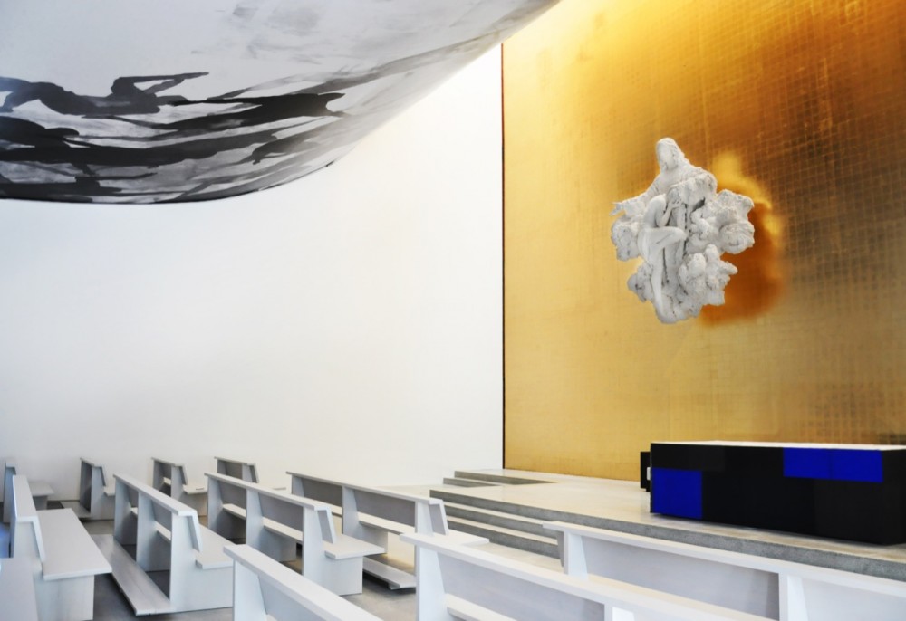 Parish Church of Solace / Vicens + Ramos