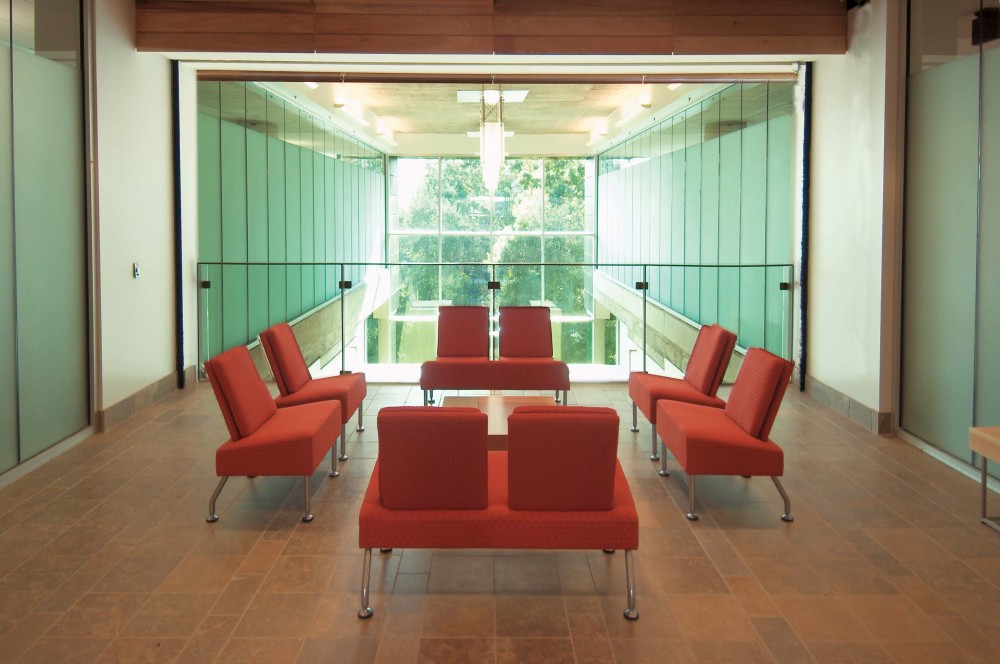 School of Nursing and Student Community Center at the University of Texas Health Science Center in Houston / Lake|Flato Architects and BNIM Architects