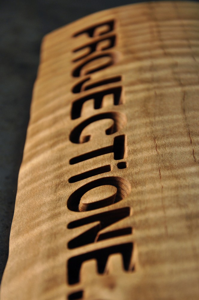 Thesis = Business: PROJECTiONE