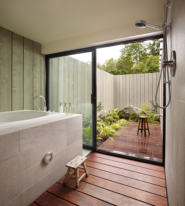 Doe Bay Cabin / Heliotrope Architects