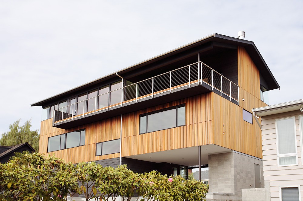 Magnolia Residence / Heliotrope Architects