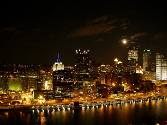 Gotham City’s Architecture Portrayed in Pittsburgh, Pennsylvania