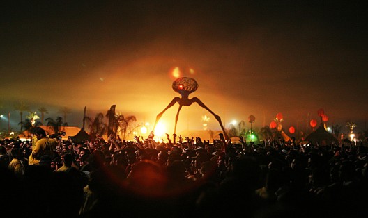 © www.flickr.com / coachella