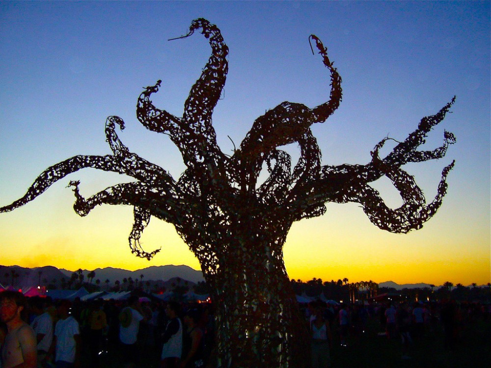 Coachella Valley Music and Arts Festival: Lights + Music