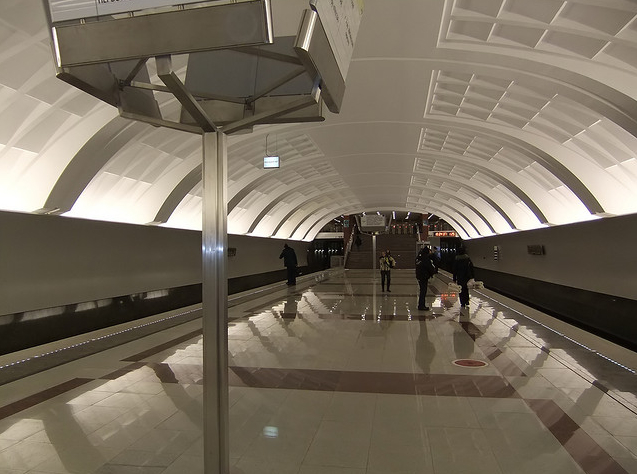 AD Classics: Moscow Metro / Robert Pogrebnoi and Yuriy Zenkivich