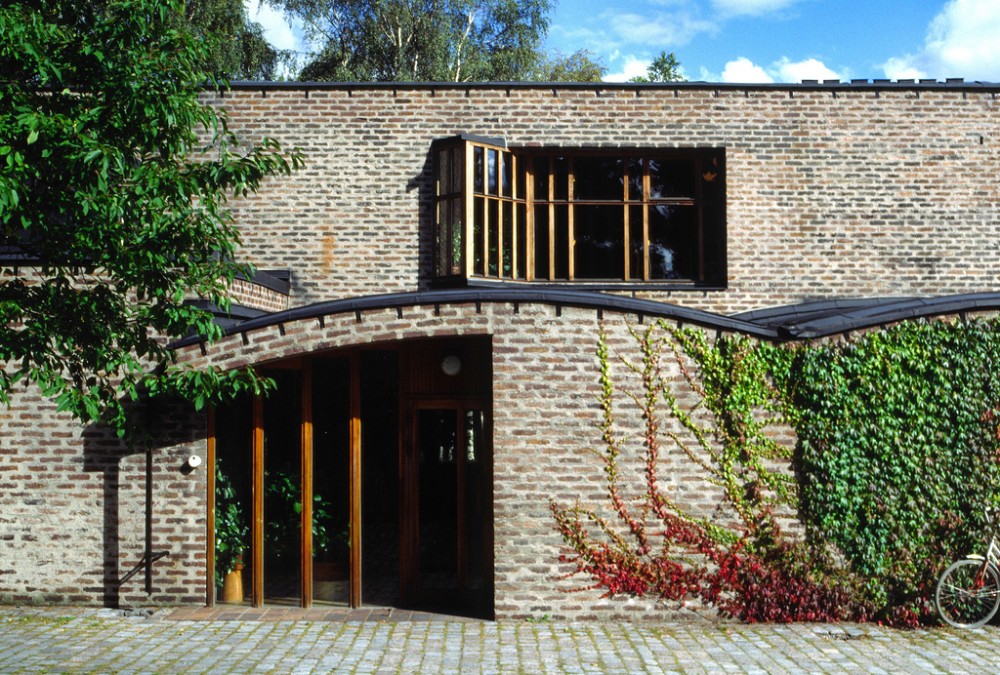 AD Classics: St. Mark’s Church in Bjorkhagen / Sigurd Lewerentz