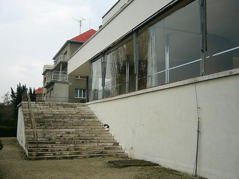 AD Classics: Villa Tugendhat / Mies van der Rohe
