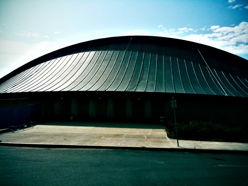AD Classics: David S. Ingalls Skating Rink / Eero Saarinen