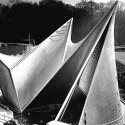 Philips Pavilion / Le Corbusier and Iannis Xenakis (13) Philips Pavilion / Le Corbusier and Iannis Xenakis (13) © wikimedia commons / wouter hagens