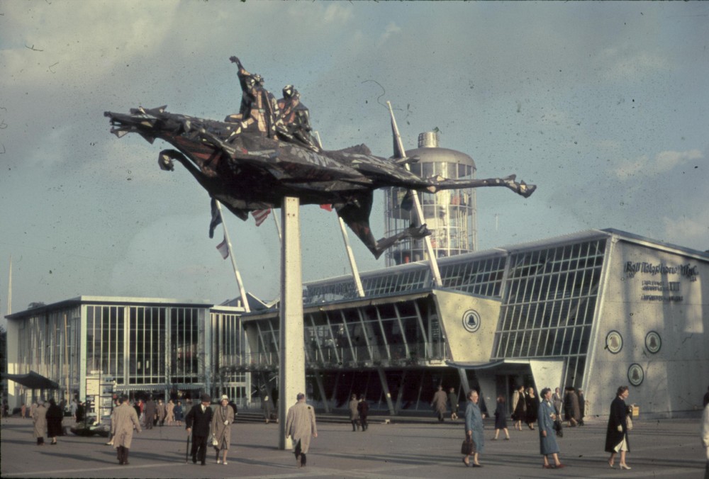 AD Classics: Expo ’58 + Philips Pavilion / Le Corbusier and Iannis Xenakis
