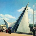 Philips Pavilion / Le Corbusier and Iannis Xenakis (5) Philips Pavilion / Le Corbusier and Iannis Xenakis (5) © wikimedia commons / wouter hagens