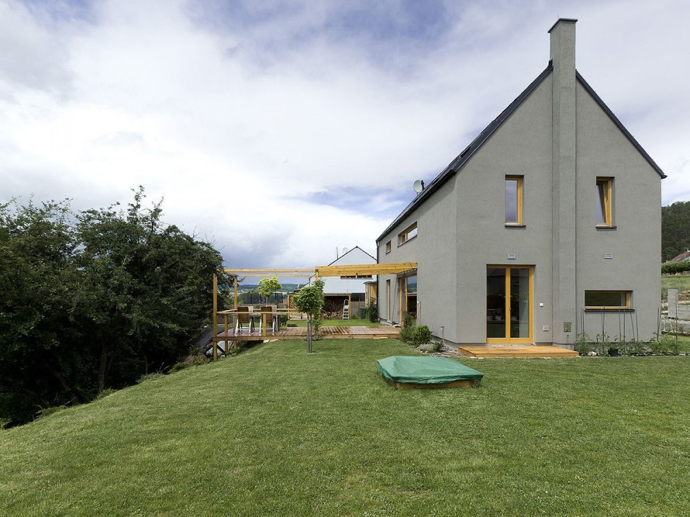 Small House with the View / A1 Architects