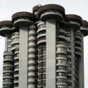 AD Classics: Torre Blancas / Francisco Javier Sáenz de Oiza (2) © Wikimedia Commons / Xauxa