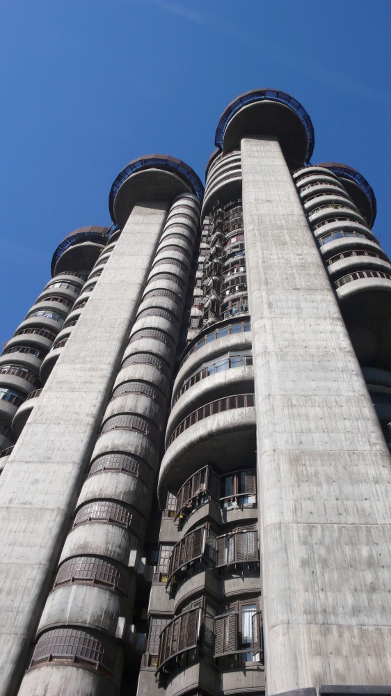 AD Classics: Torre Blancas / Francisco Javier Sáenz de Oiza