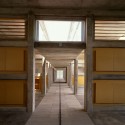 Center for the Blind and Visually Impaired / Taller de Arquitectura-Mauricio Rocha (12) Center for the Blind and Visually Impaired / Taller de Arquitectura-Mauricio Rocha (12) © Luis Gordoa