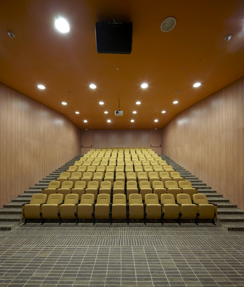 Gimnasio Campestre / MGP Arquitectura y Urbanismo