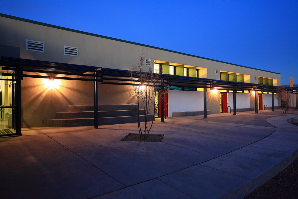 Duranes Elementary School / Baker Architecture + Design