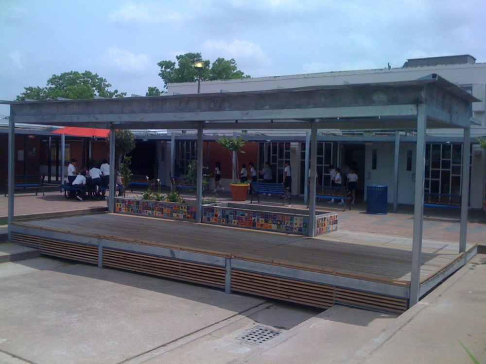 Solar Shade Tree / UH GDBS