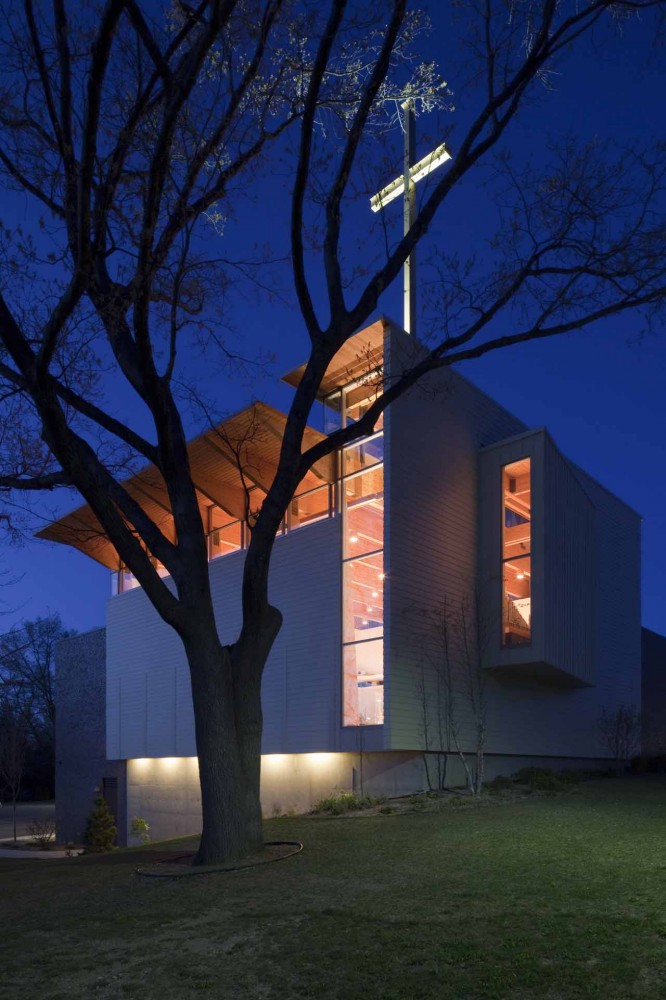 First Congregational Church, United Church of Christ Sanctuary / Constantine George Pappas AIA Architecture/Planning