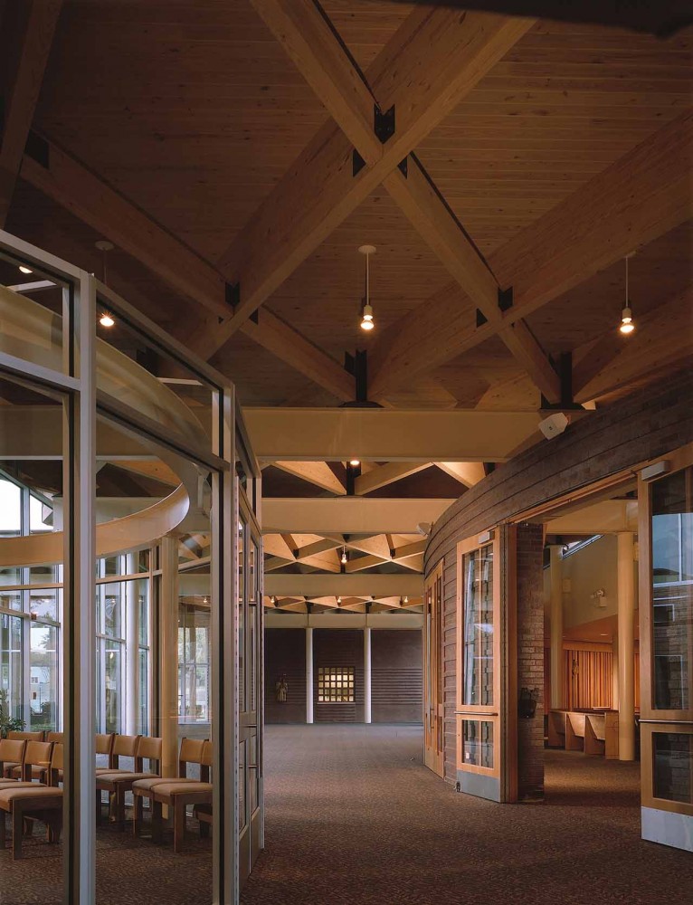 St. Elizabeth Ann Seton Catholic Church / Constantine George Pappas AIA Architecture/Planning