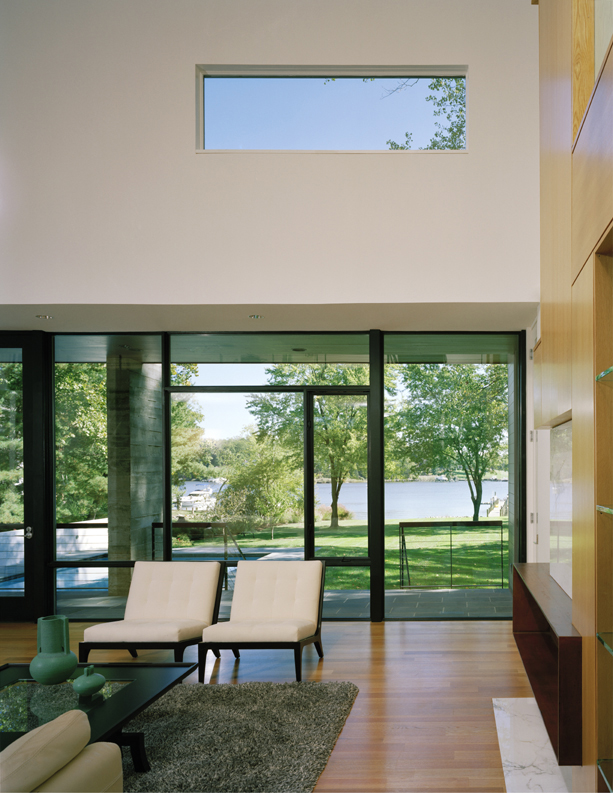 Crab Creek House / Robert Gurney Architect