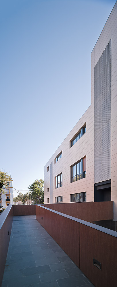 Multi-Family Housing in Sevilla / Studio Af6