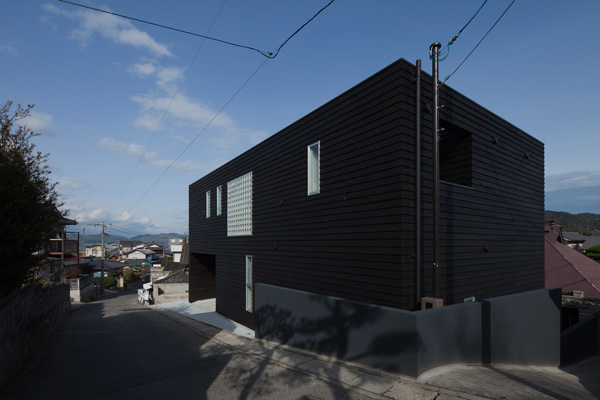 House in Onomichi / Studio NOA