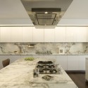 Brentwood Residence / Belzberg Architects (29) © Art Gray Photography