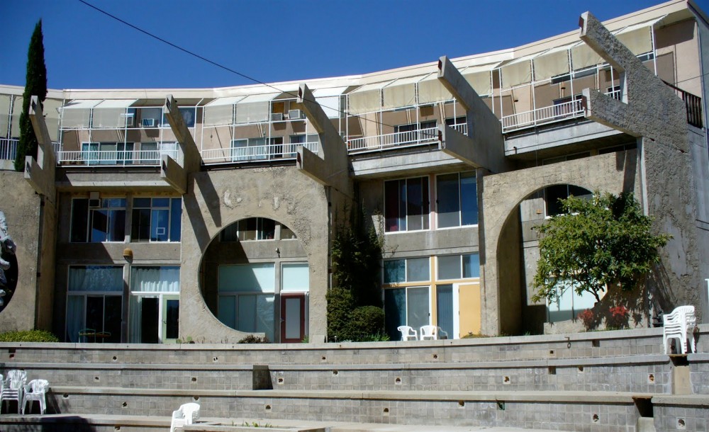 Paolo Soleri’s Arcosanti : The City in the Image of Man