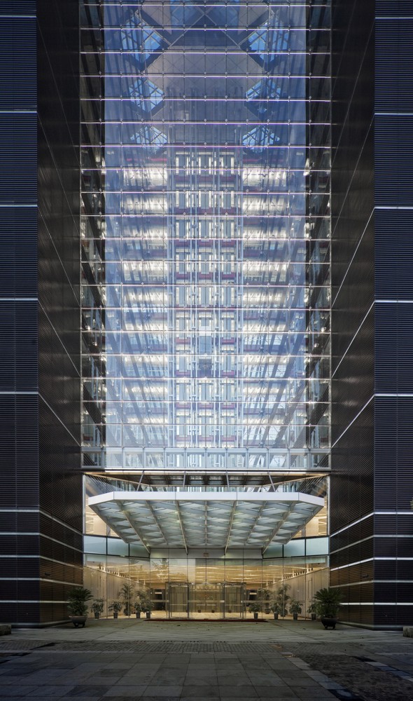 China Diamond Exchange Center / Goettsch Partners
