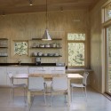 Pine Forest Cabin / Balance Associates Architects (10) © Steve Keating Photography