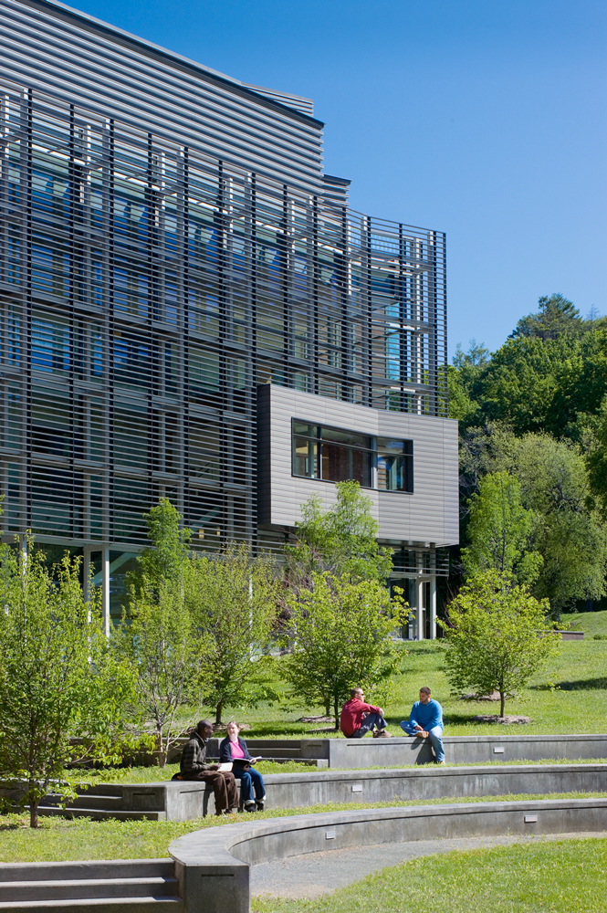 UMass Amherst Integrated Science Building / Payette