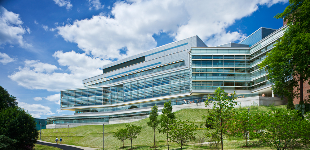 Carl J. Shapiro Science Center / Payette