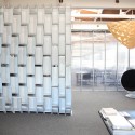 6030407410_5a8c63ec4d_b 6030407410_5a8c63ec4d_b BookCaseScreenWall © IwamotoScott Architecture