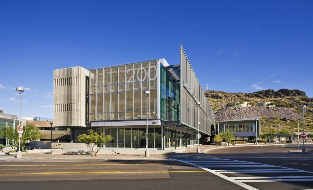 Tempe Transportation Center / Architekton