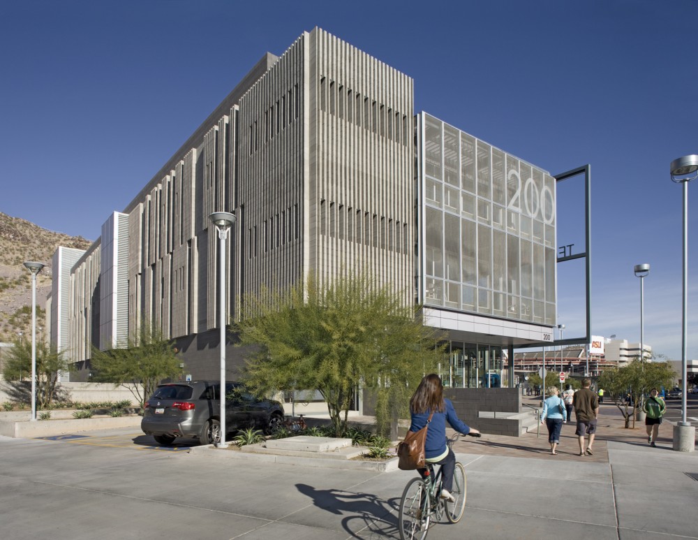 Tempe Transportation Center / Architekton