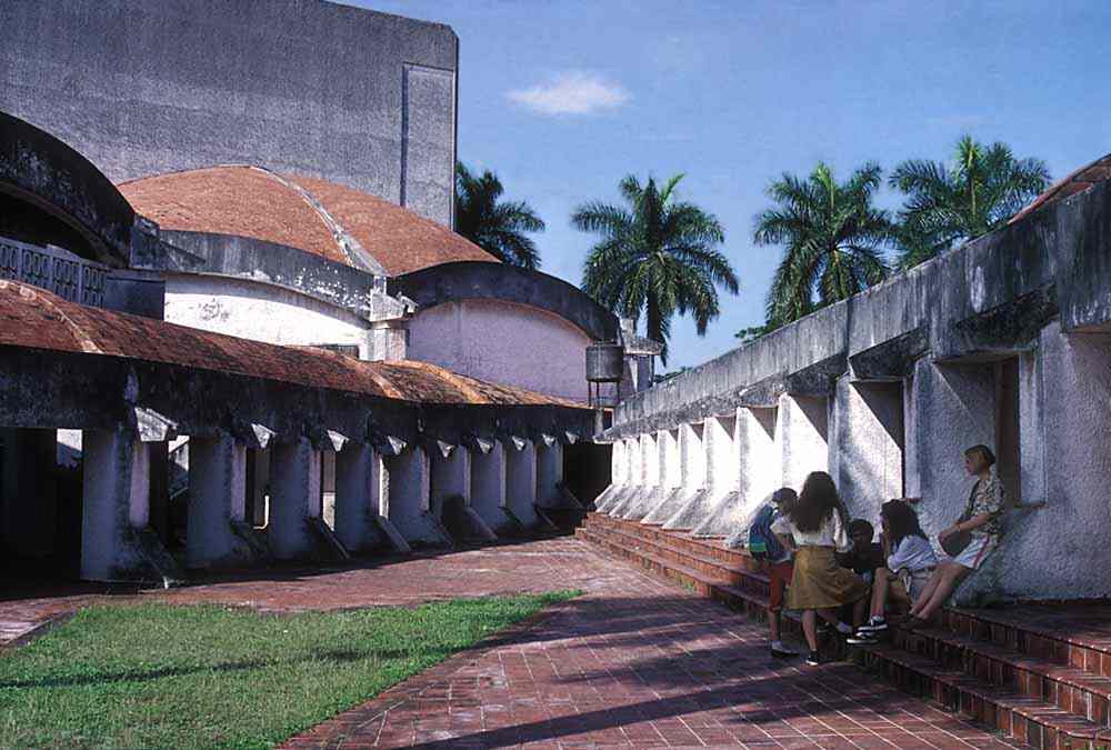 “Unfinished Spaces” Portrays Vindicated Architects of Cuba’s Forgotten Art Schools