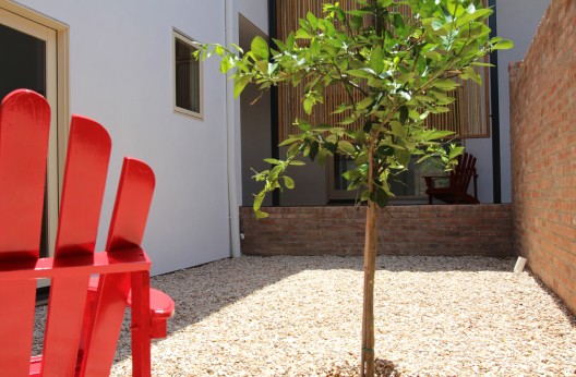 Court Houses / Faye and Walker Architecture + Construction (13)